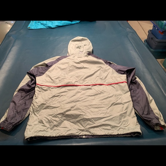Men’s large Columbia packable jacket - Picture 2 of 4